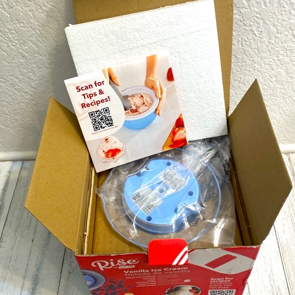 Rise Personal Ice Cream Maker - Picture 10 of 13